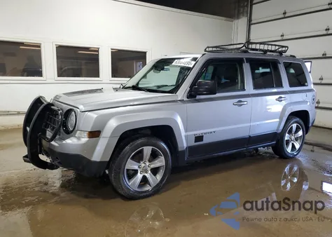 2017 Jeep Patriot Latitude z USA, uszkodzony, nr VIN 1C4NJPFA8HD211785